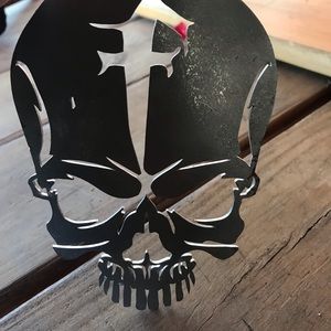 Metal skull